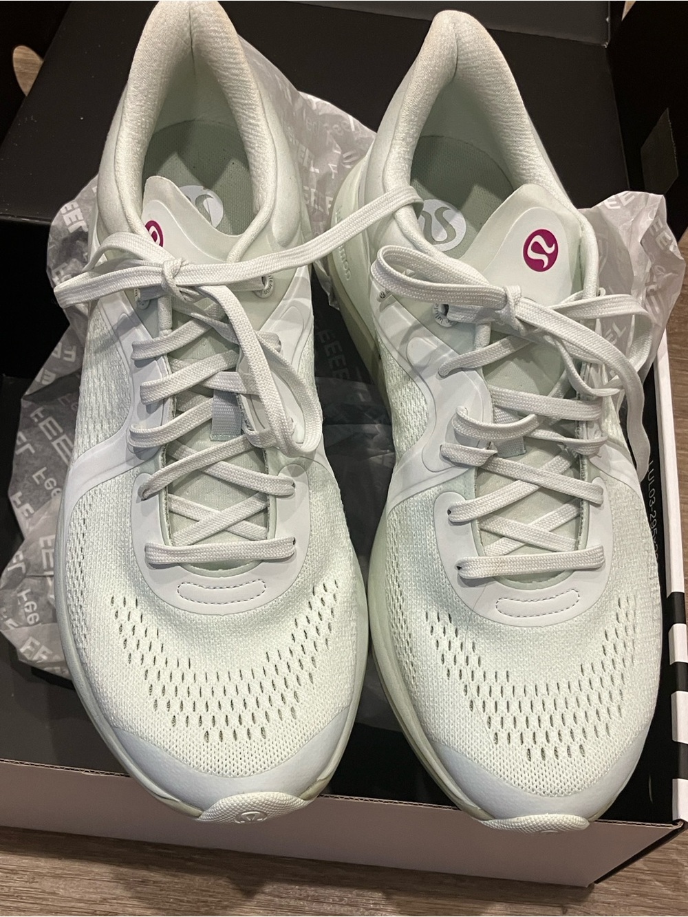Lululemon Chargefeel Workout Low Sneakers - Light Green 10